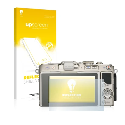Vorderseite einer Produktverpackung mit dem Markenlogo upscreen. Daneben ist das Gerät Olympus PEN E-PL6 mit dem zugehörigen D