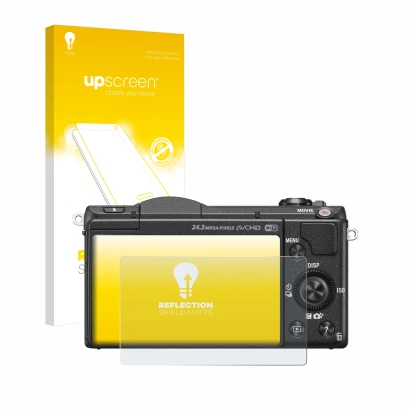 Vorderseite einer Produktverpackung mit dem Markenlogo upscreen. Daneben ist das Gerät Sony Alpha 5100 (DSLR-A5100) mit dem zu