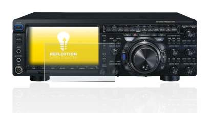 Abbildung des Geräts Yaesu FT-DX101D mit einer Vielzahl des Displayschutzes.