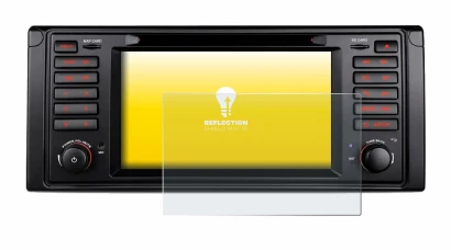 Abbildung des Geräts Xtrons IQ7039B mit einer Vielzahl des Displayschutzes.