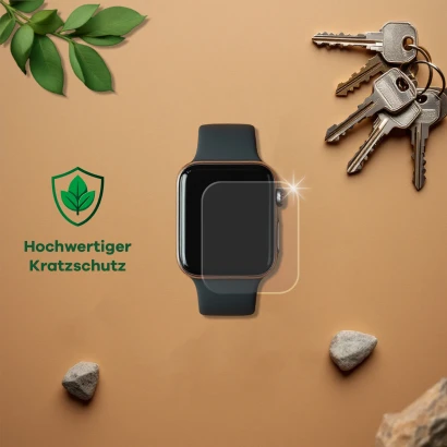 Gerät mit Schutzfolie, daneben Schlüssel, Steine, Blätter und Text „Hochwertiger Kratzschutz“ 