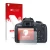Vorderseite einer Produktverpackung mit dem Markenlogo upscreen. Daneben ist das Gerät Canon EOS 1300D mit dem zugehörigen Dis