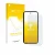 Vorderseite einer Produktverpackung mit dem Markenlogo upscreen. Daneben ist das Gerät Google Pixel 10a mit dem zugehörigen Di